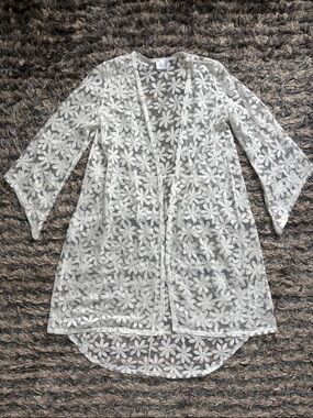 Siren Lily White Floral Lace Kimono Cover-Up Size S
